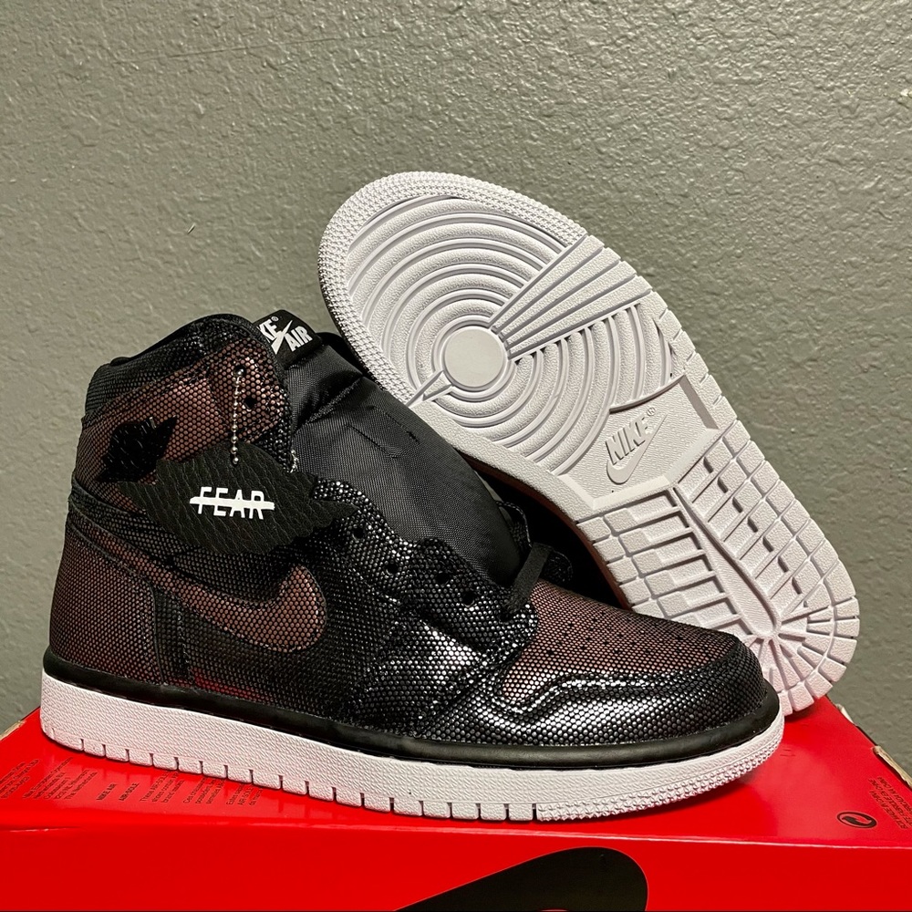 Nike Air Jordan 1 Fearless Women’s size 6 NEW